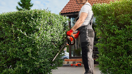 Adh Services 45 - Entretien Jardin Élagage Orléans, Jardinier à Saint-Jean-le-Blanc