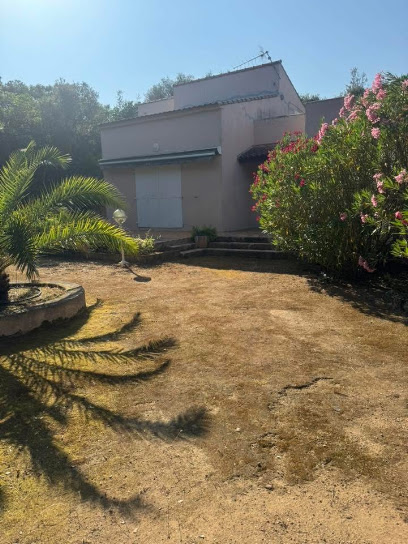 Entretien De Jardins Jardinier à Porto-Vecchio