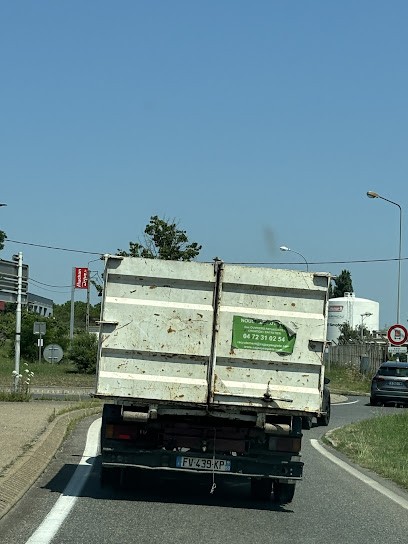 Saint Joseph Services, Jardinier à Vourles