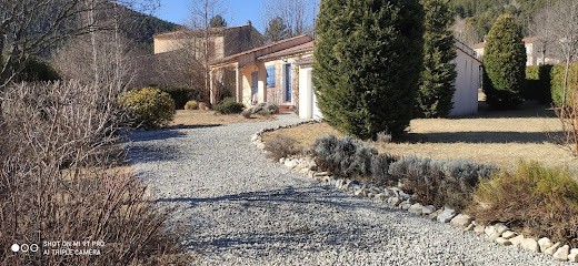 Le jardinier des 3 asse, Jardinier à Moriez