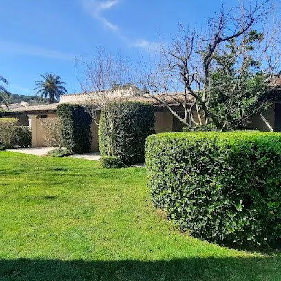 Golfe Presta Services, Jardinier à Grimaud