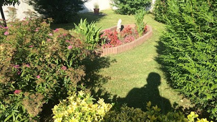 SOS Jardin, Jardinier à Saint-Pé-de-Léren