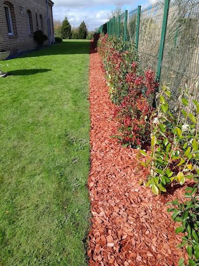 Arras Services à La Personne, Jardinier à Wanquetin