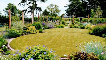 Côté Jardin, Jardinier à Villeneuve-la-Comtesse